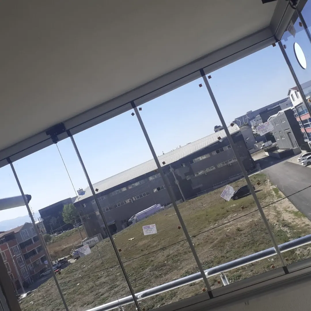 Bursa Osmangazi katlanır cam balkon montajı